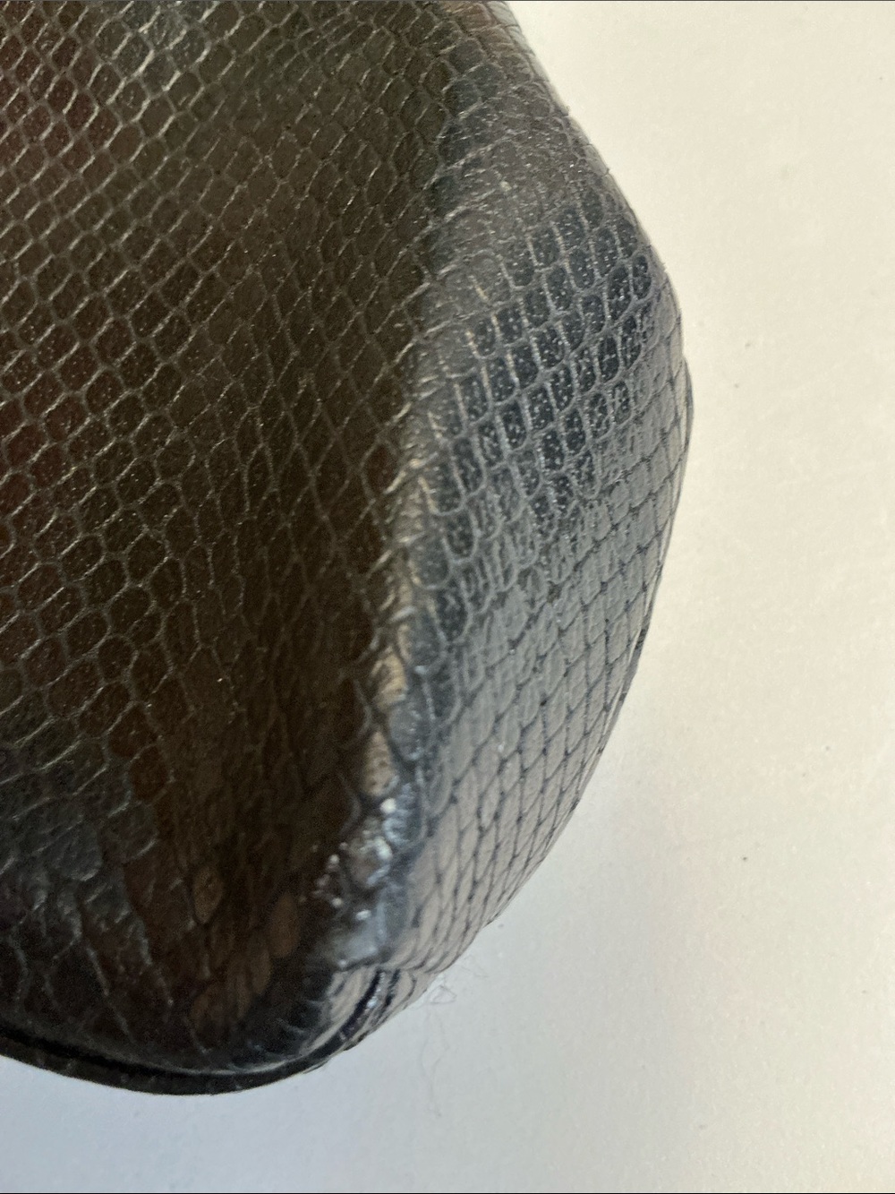 2404 -BANANA REPUBLIC Black Snakeskin Embossed Leather Framed Satchel Bag - Vint - Picture 15 of 16